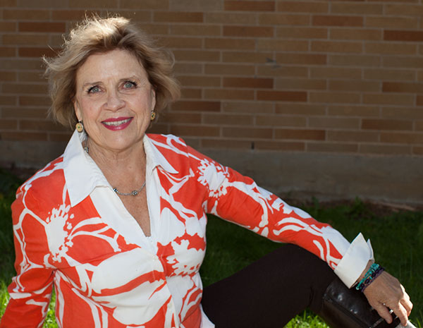 Portrait of Professional Coach & Consultant, Nicole Aloni CPCC