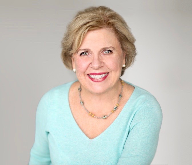 Portrait of Professional Coach & Consultant, Nicole Aloni CPCC